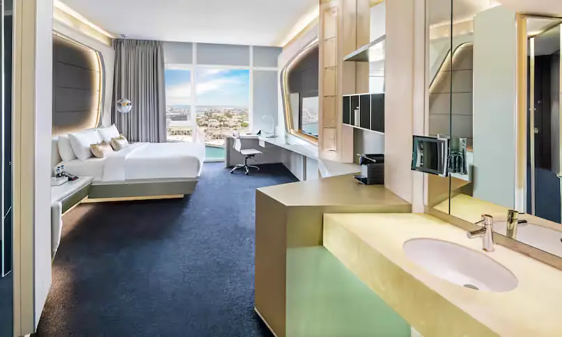 King Very Deluxe Room